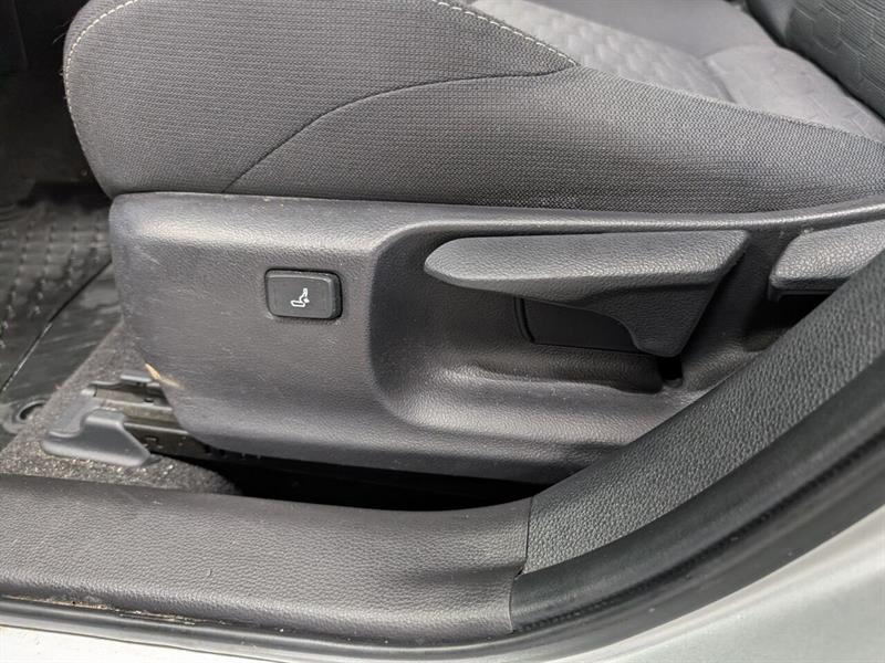 toyota Corolla à hayon 2021 - 10