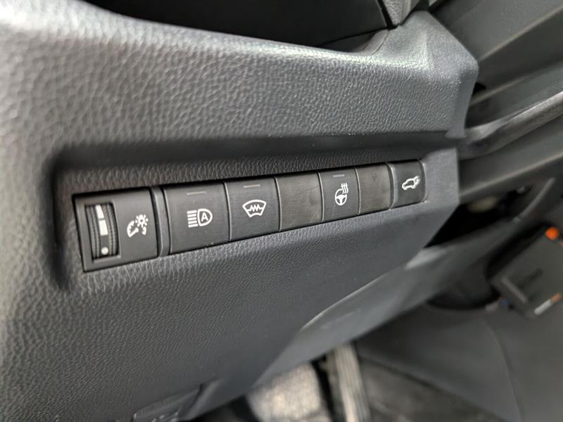 toyota RAV4 2023 - 11
