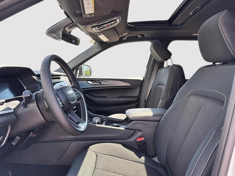 jeep Grand Cherokee 2026 - 13