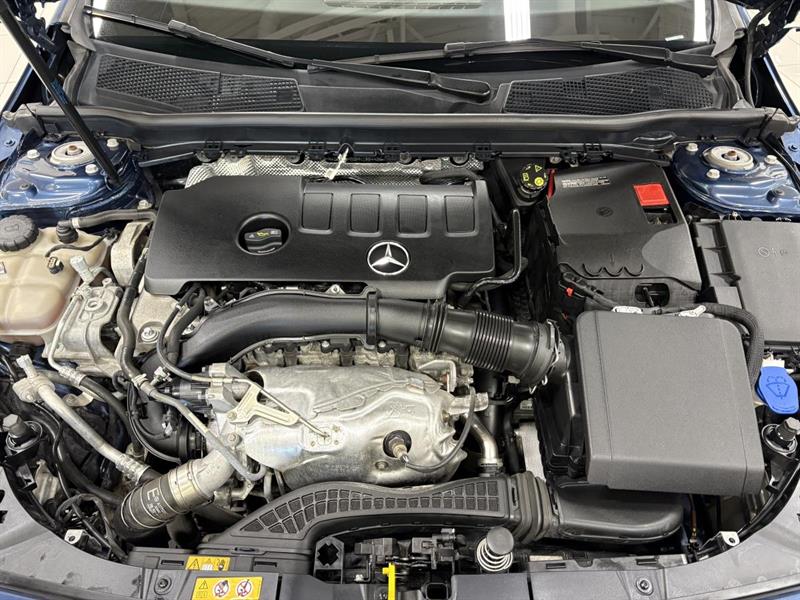 mercedes-benz CLA 250 2021 - 24
