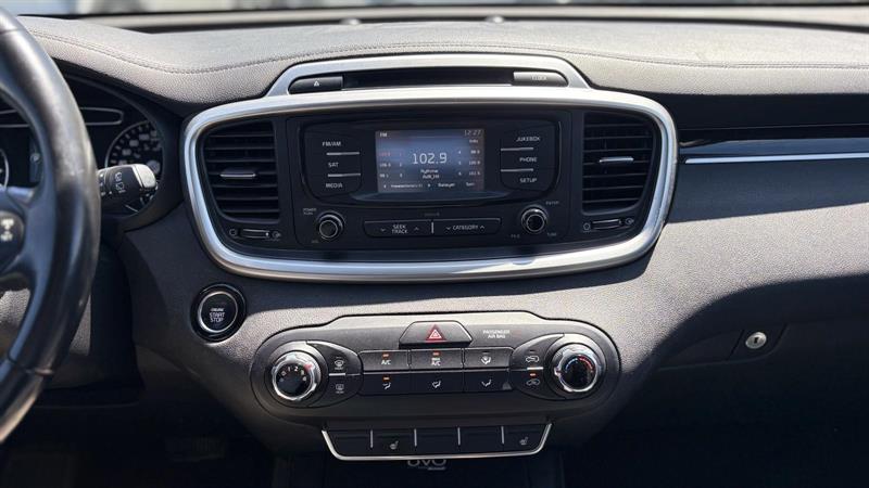 kia Sorento 2016 - 22
