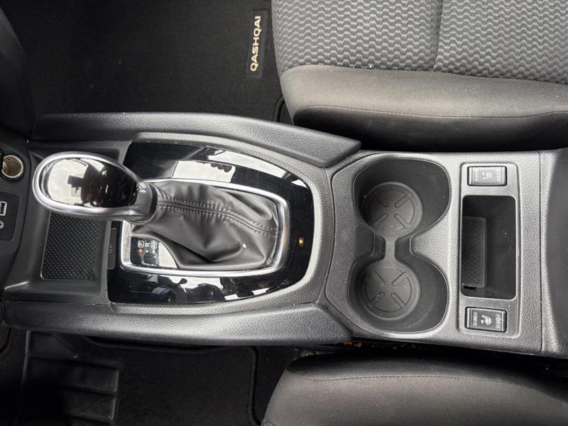 nissan Qashqai 2021 - 27