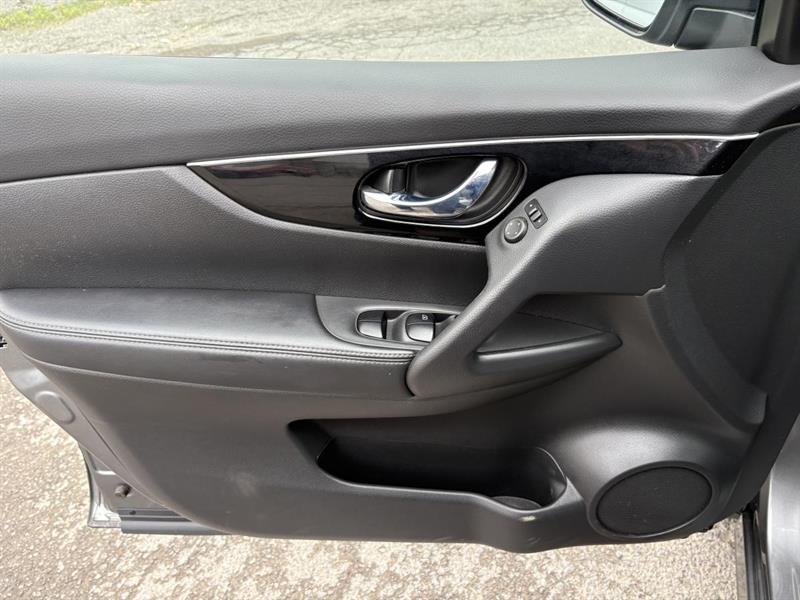 nissan Qashqai 2017 - 31
