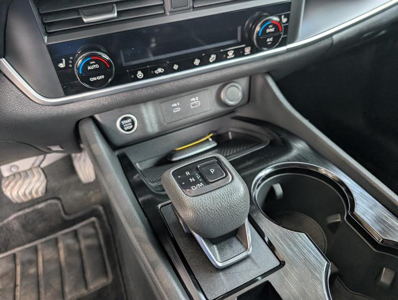 nissan Rogue 2023 - 27