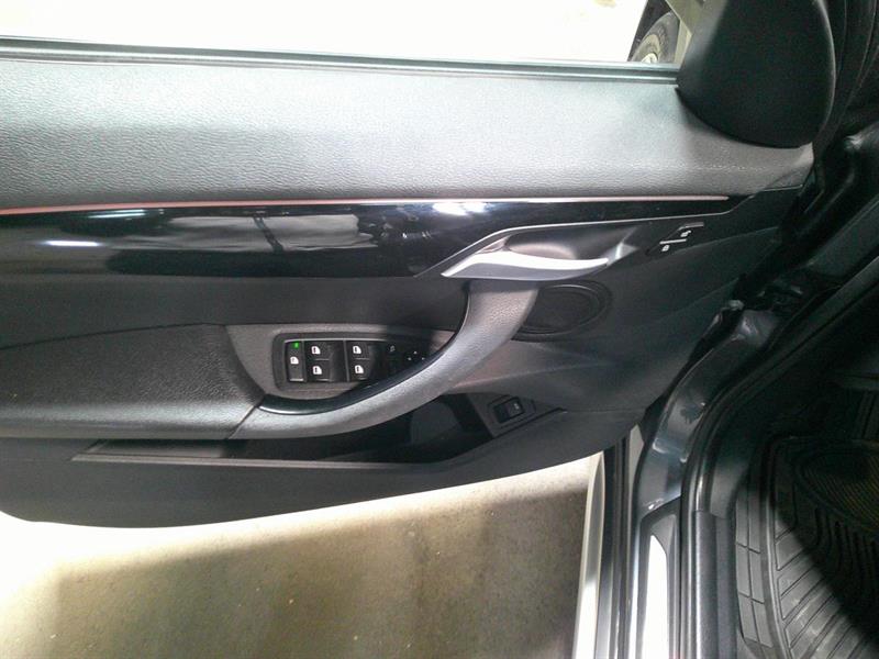 bmw X1 2017 - 8