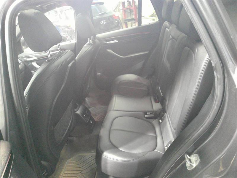 bmw X1 2017 - 11