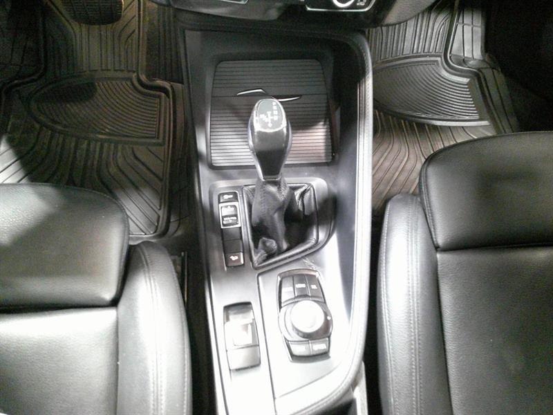 bmw X1 2017 - 14