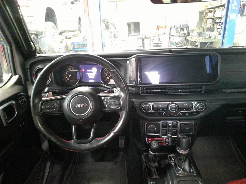 jeep Wrangler 2024 - 13