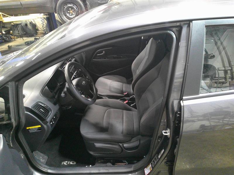 kia Rio 2014 - 9
