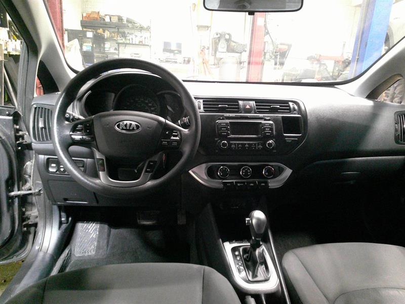 kia Rio 2014 - 12
