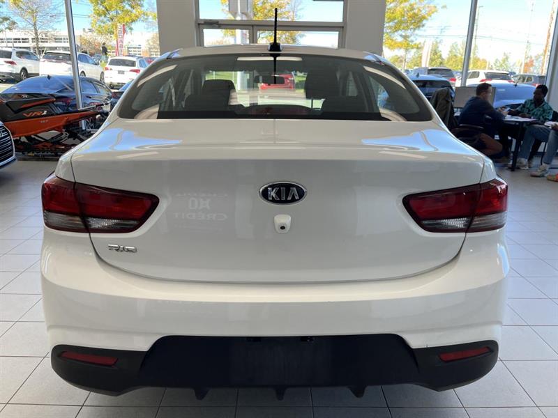 kia Rio 2018 - 5