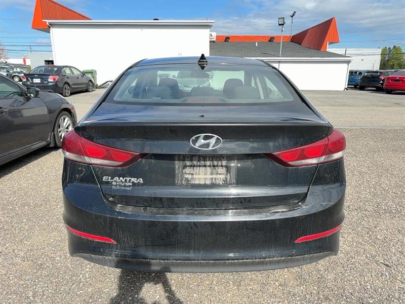 hyundai Elantra 2018 - 3