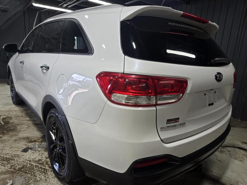 kia Sorento 2016 - 5