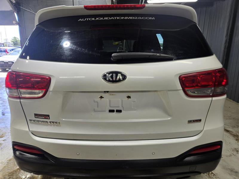 kia Sorento 2016 - 6