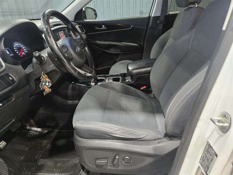 kia Sorento 2016 - 11