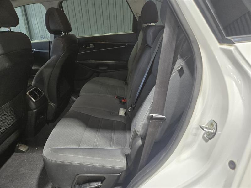 kia Sorento 2016 - 12