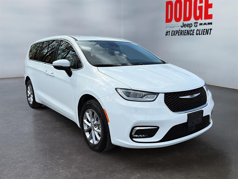 chrysler Pacifica 2023 - 11