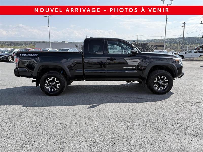 toyota Tacoma 2022 - 12