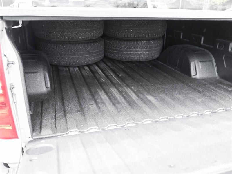 chevrolet Silverado 1500 2024 - 28