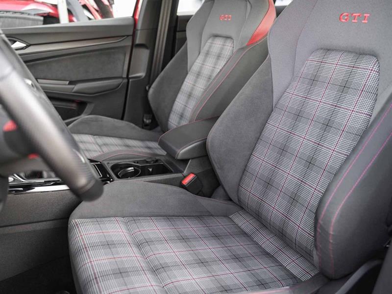 volkswagen Golf GTI 2023 - 10
