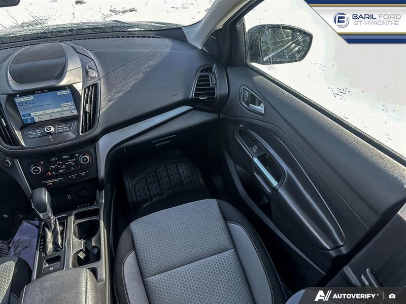 ford Escape 2019 - 25