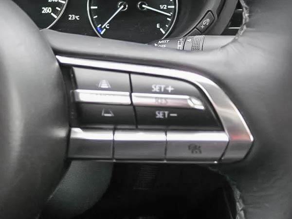 mazda Mazda3 2023 - 13