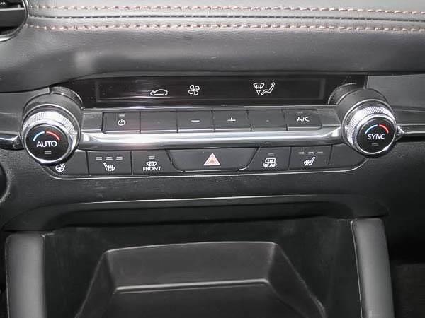 mazda Mazda3 2023 - 16