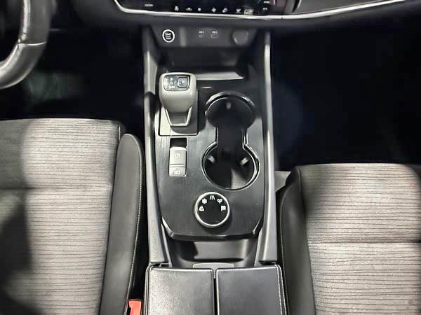 nissan Rogue 2022 - 25