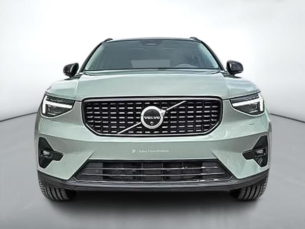 volvo XC40 2024 - 2