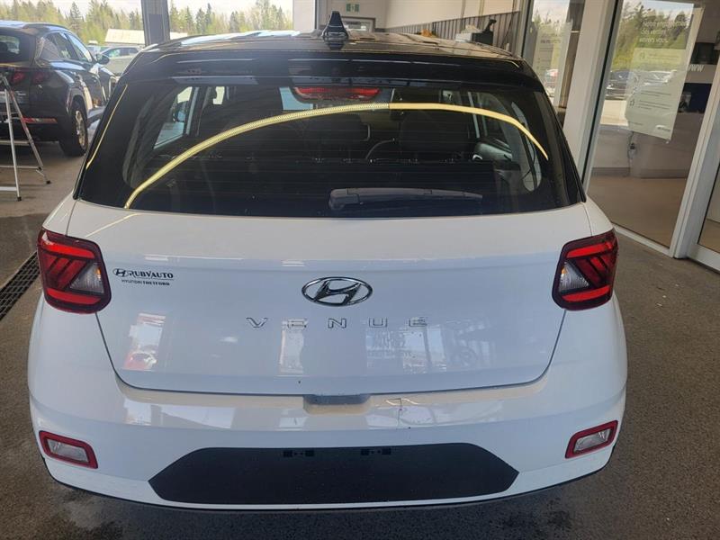 hyundai Venue 2022 - 6