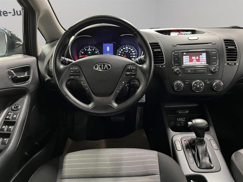kia Forte 2016 - 13