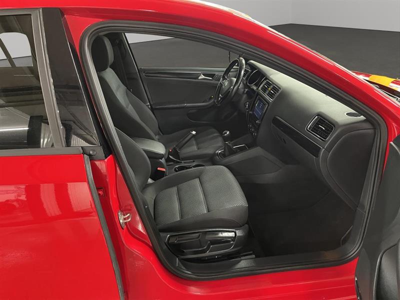 volkswagen Jetta 2016 - 19