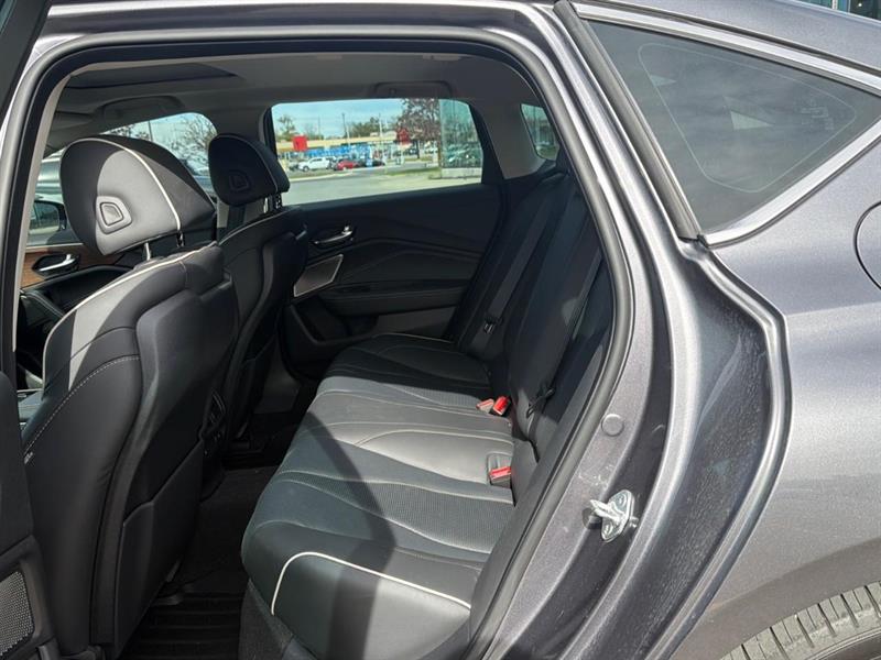 acura TLX 2023 - 9