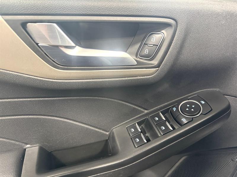 ford Escape 2022 - 25