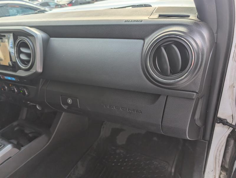 toyota Tacoma 2016 - 9