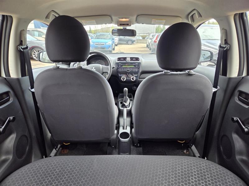 mitsubishi Mirage 2015 - 18