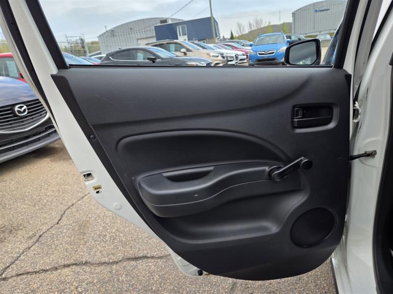 mitsubishi Mirage 2015 - 25