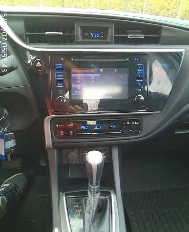 toyota Corolla 2018 - 15