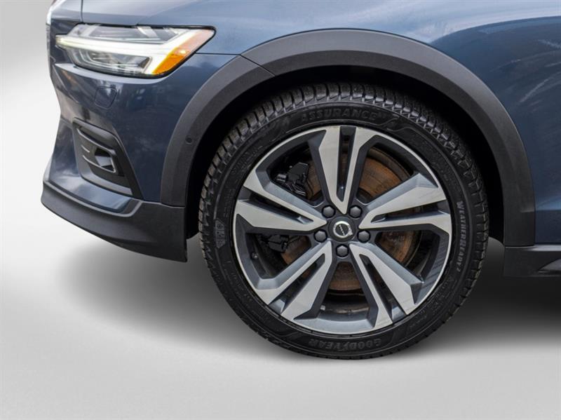 volvo V60 Cross Country 2019 - 9
