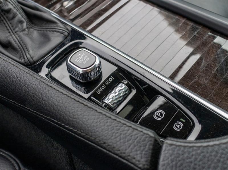 volvo S90 2018 - 25