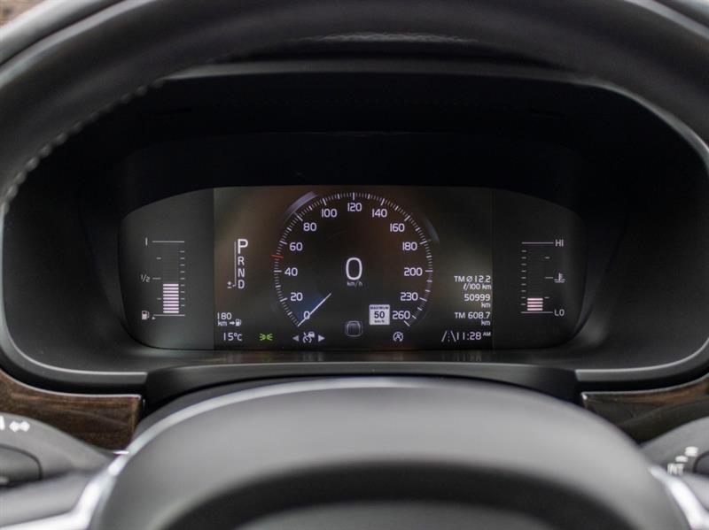 volvo S90 2018 - 27