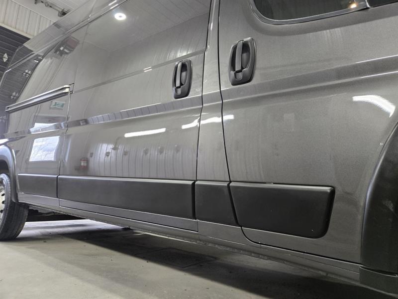 ram ProMaster fourgonnette utilitaire 2019 - 10