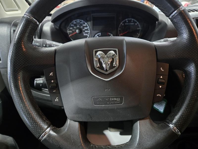 ram ProMaster fourgonnette utilitaire 2019 - 14