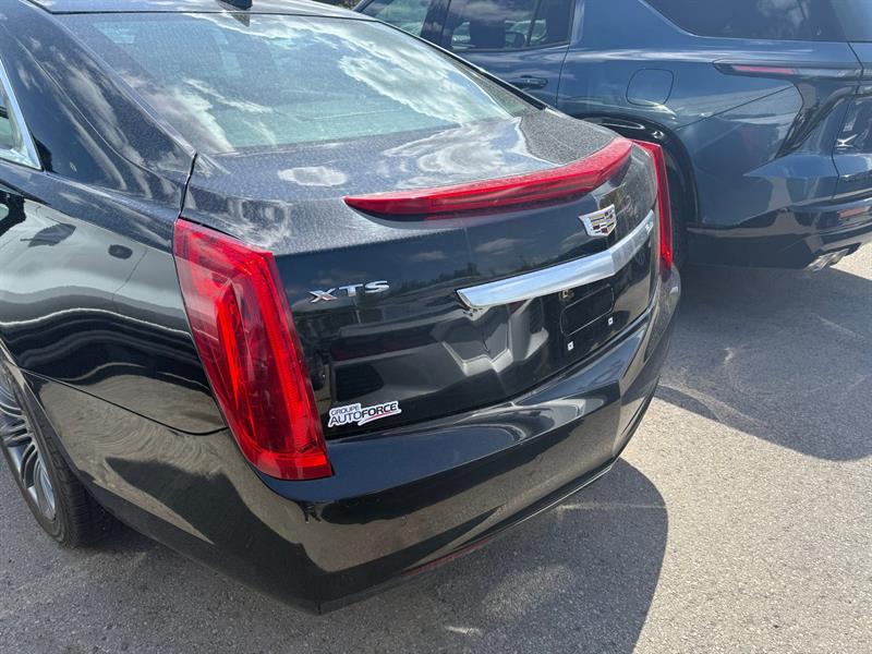 cadillac XTS 2017 - 10
