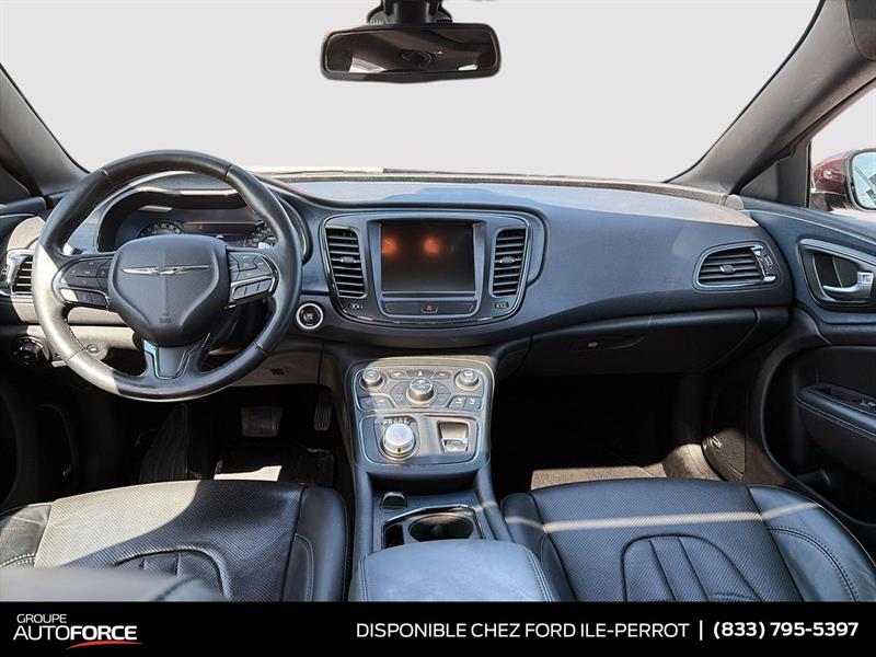 chrysler 200 2015 - 9