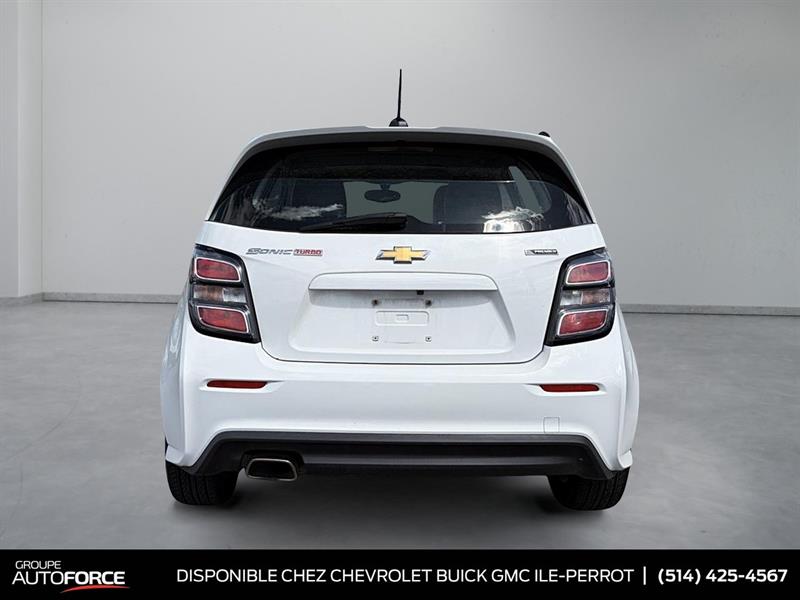 chevrolet Sonic 2017 - 4