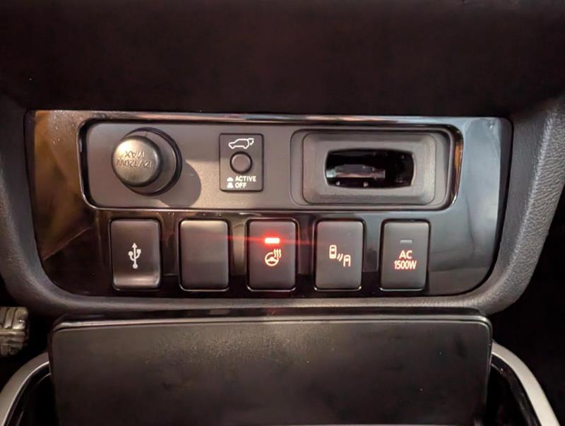 mitsubishi Outlander rechargeable 2019 - 26
