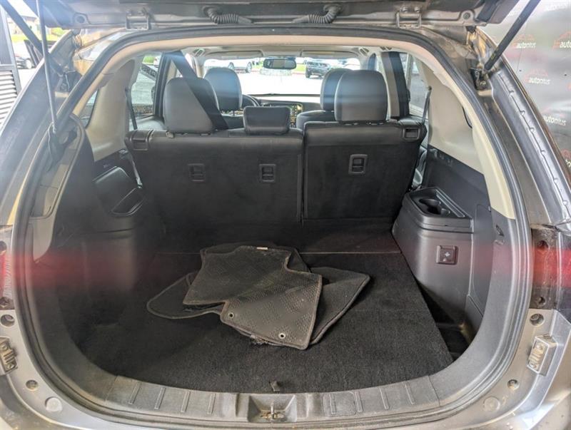 mitsubishi Outlander rechargeable 2019 - 30