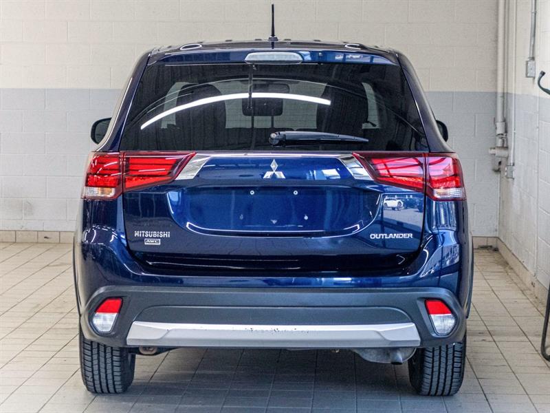 mitsubishi OUTLANDER AWD ES 2016 - 5