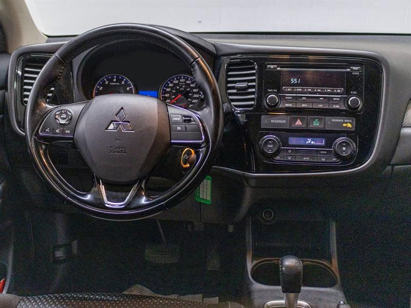 mitsubishi OUTLANDER AWD ES 2016 - 7
